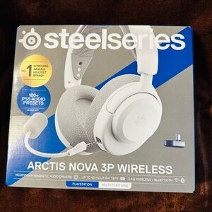 SteelSeries Arctis Nova 3P Wireless Multi-Platform Gaming Headset White 61687